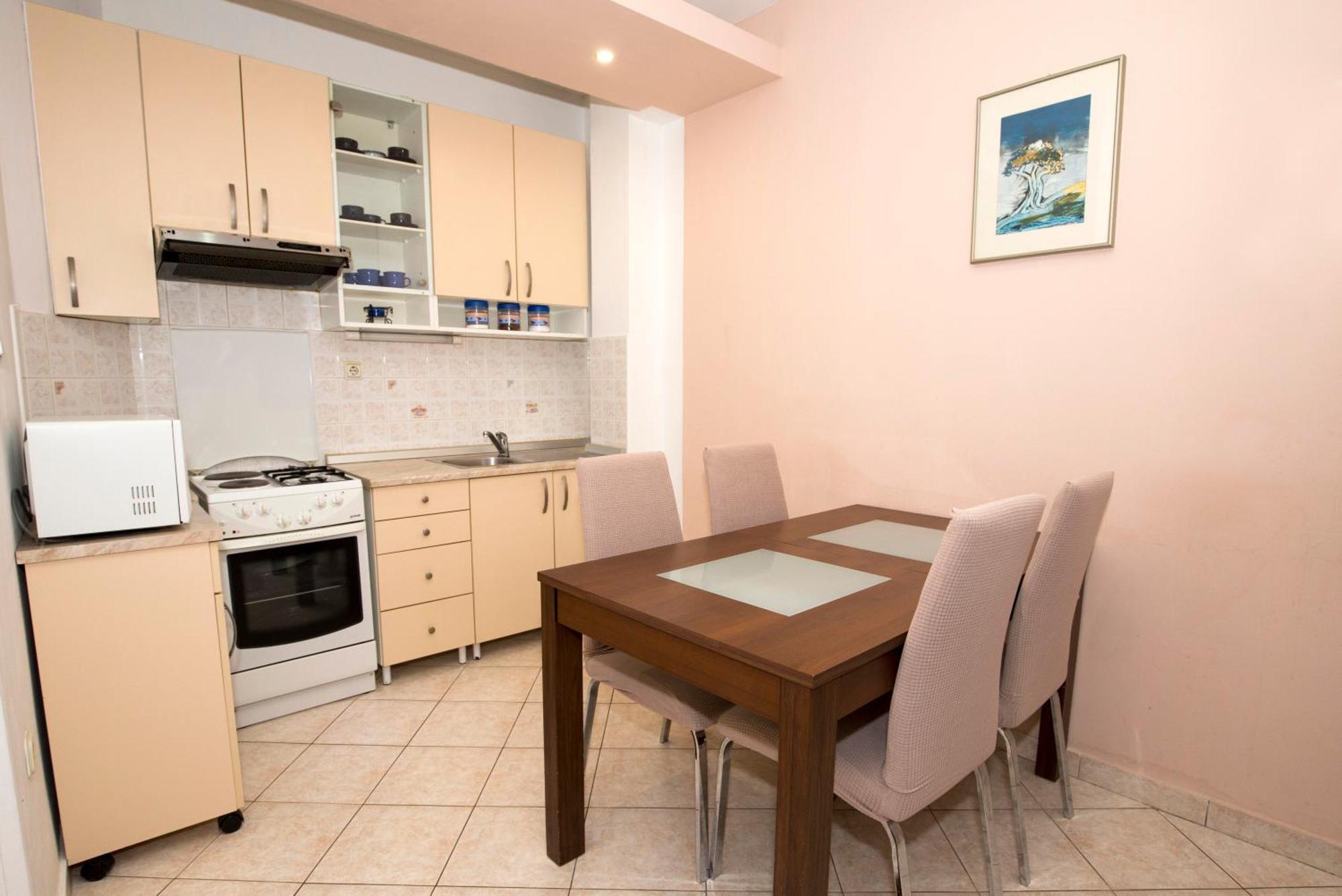 Apartman Roza Omiš Zewnętrze zdjęcie